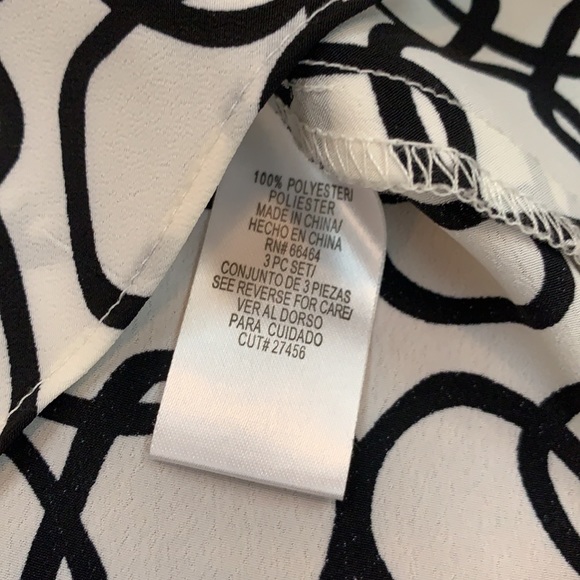 3 FOR $20 Studio I Sheer Black & Ivory Top Sz 12 - Picture 7 of 10